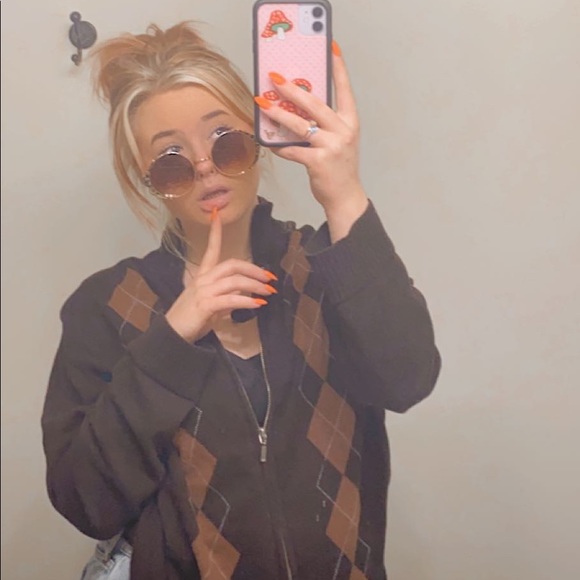 rayna_jones